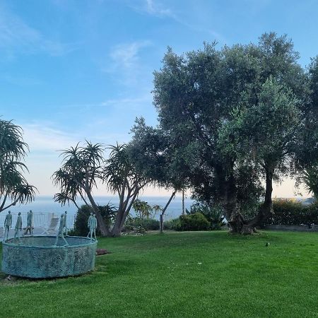 Agriturismo La Tuffatrice Imperia Eksteriør bilde