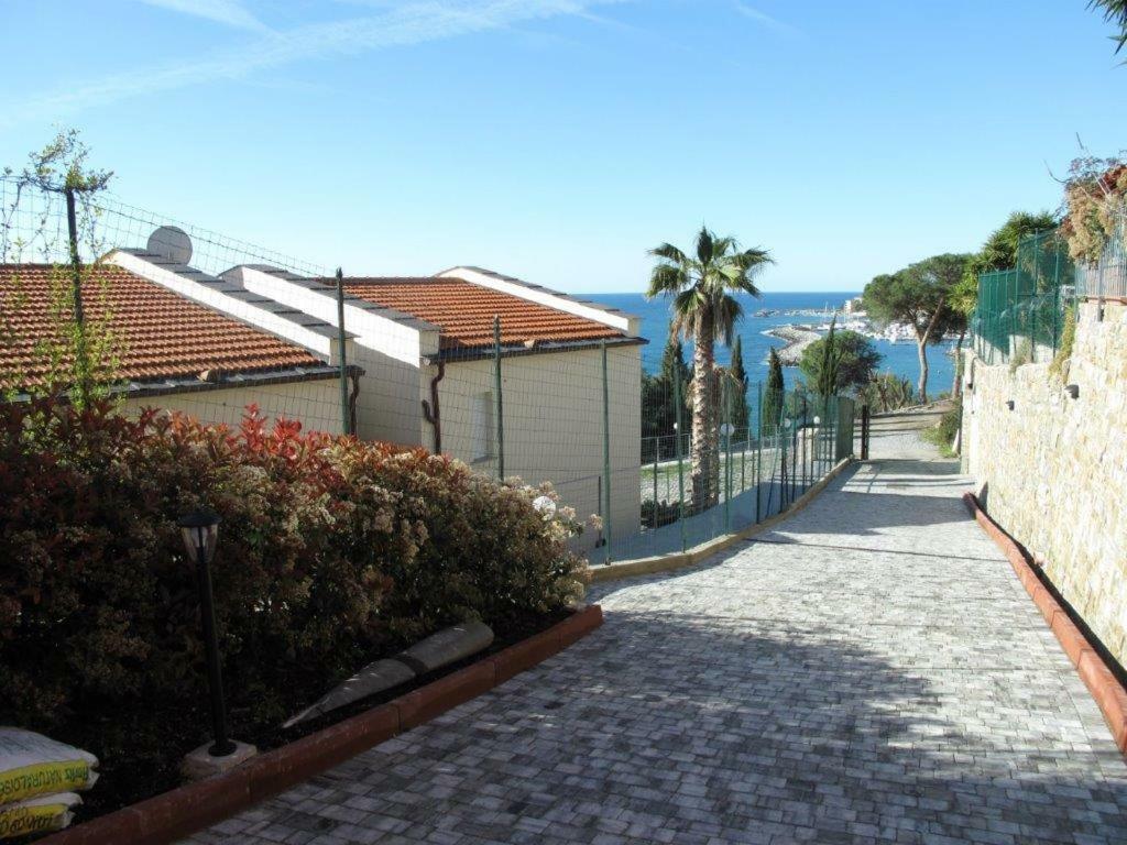 Agriturismo La Tuffatrice Imperia Eksteriør bilde