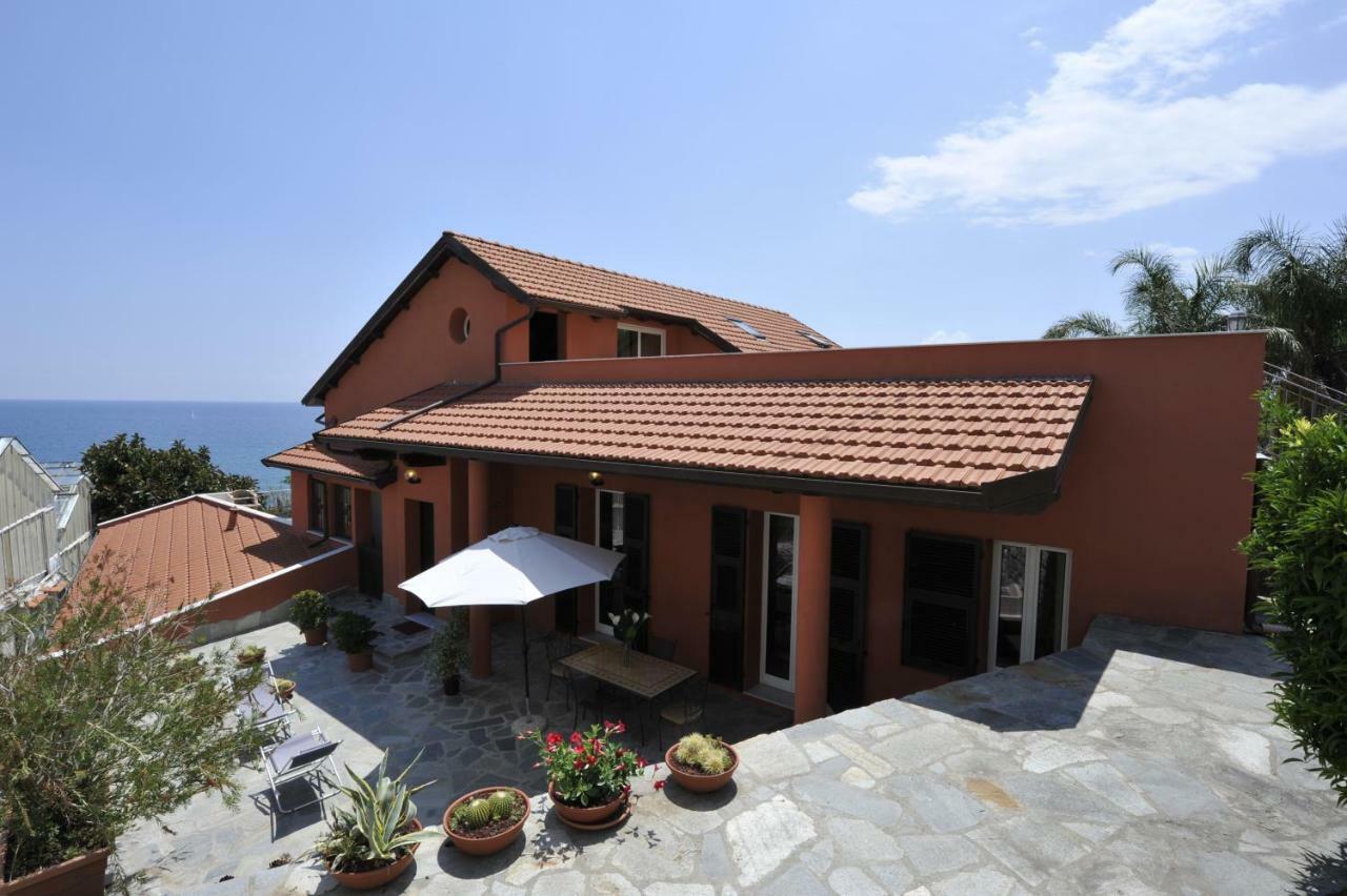 Agriturismo La Tuffatrice Imperia Eksteriør bilde